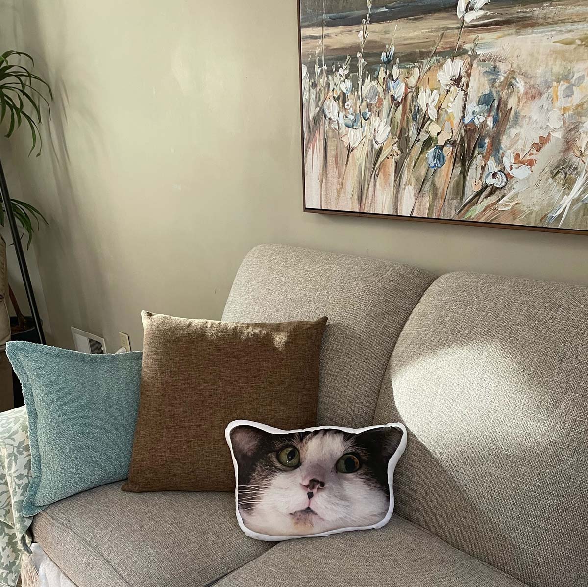 Custom Photo Pillow - Cut Out - Image 3